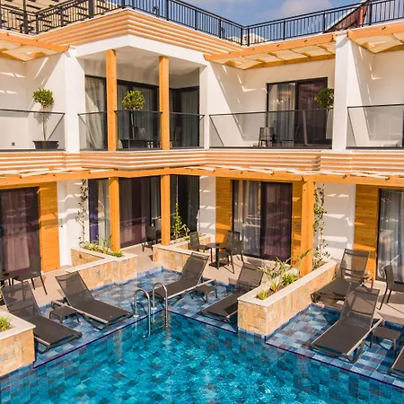 Hotel L