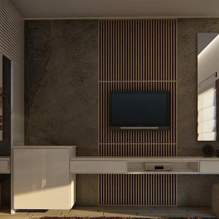 L Hotel 5*
